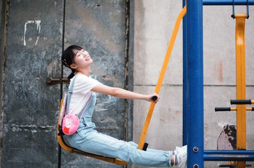 有些学校尝 有些学校尝